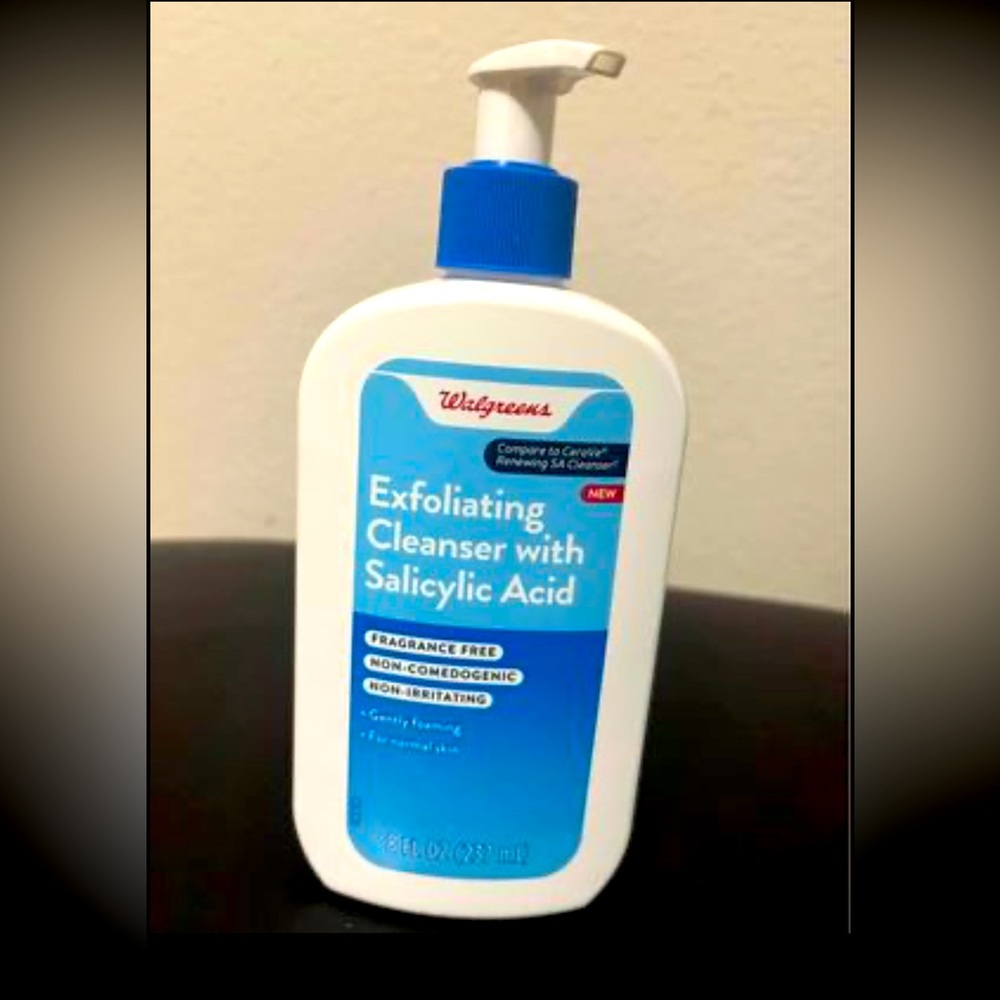Exfoliating cleanser